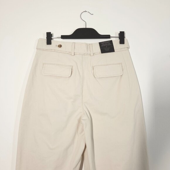 Banana Republic Factory Authentic Straight Chino - Picture 7 of 10